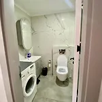 Appartement Stylish 1br Flat Pool View & 10 Min Walk To